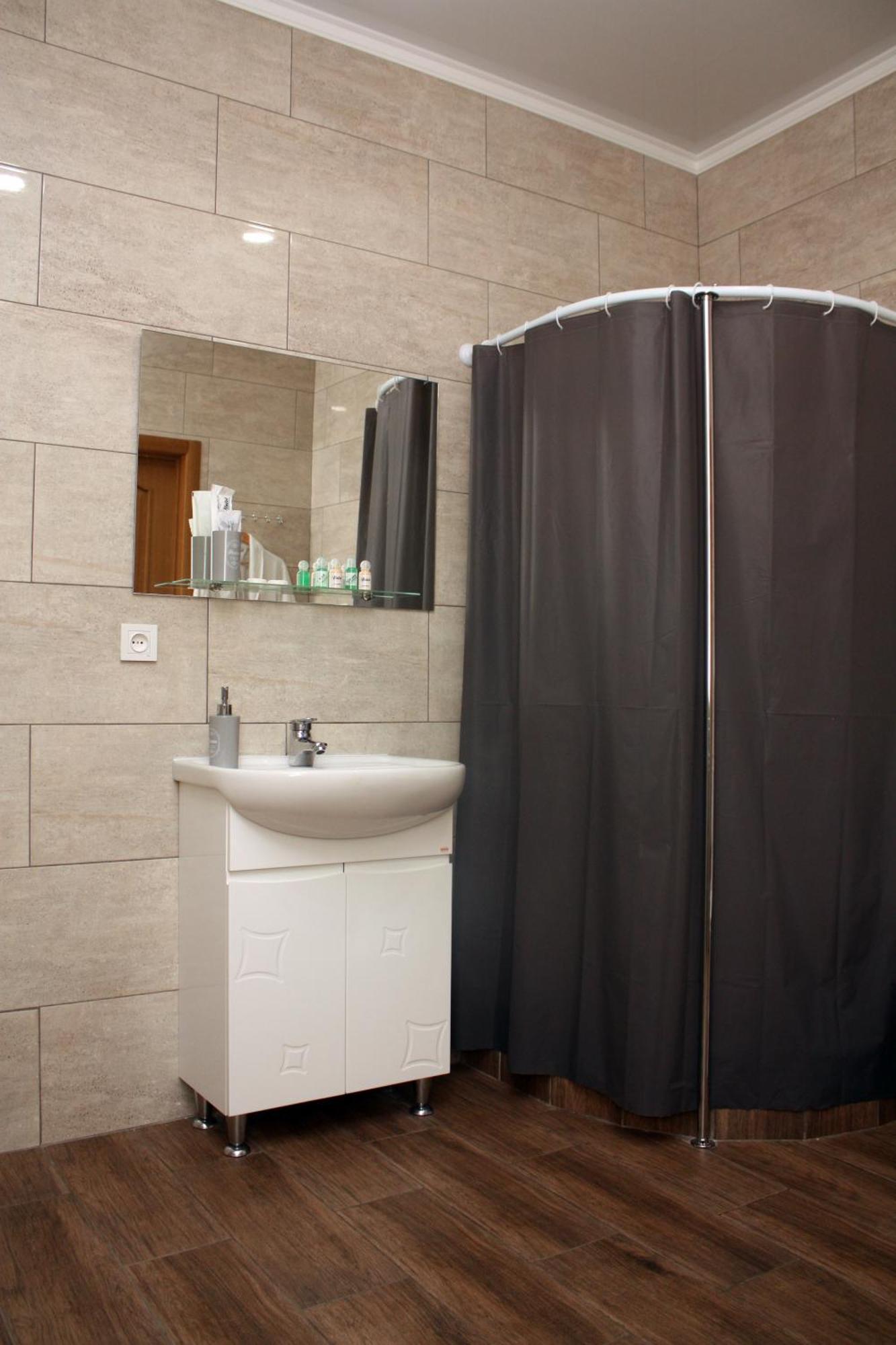 Centralny Hotel Krivij Rih Kültér fotó